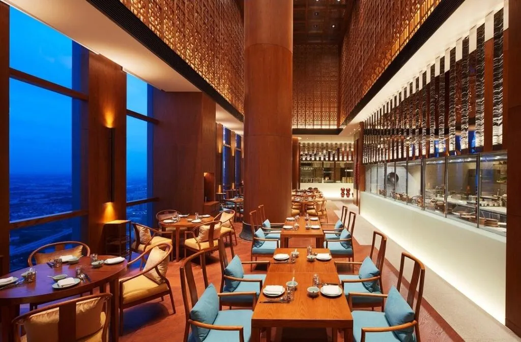 How Flexible Custom Restaurant Furniture Can Save Owners Time and Money 1 custom-restaurant-furniture-display