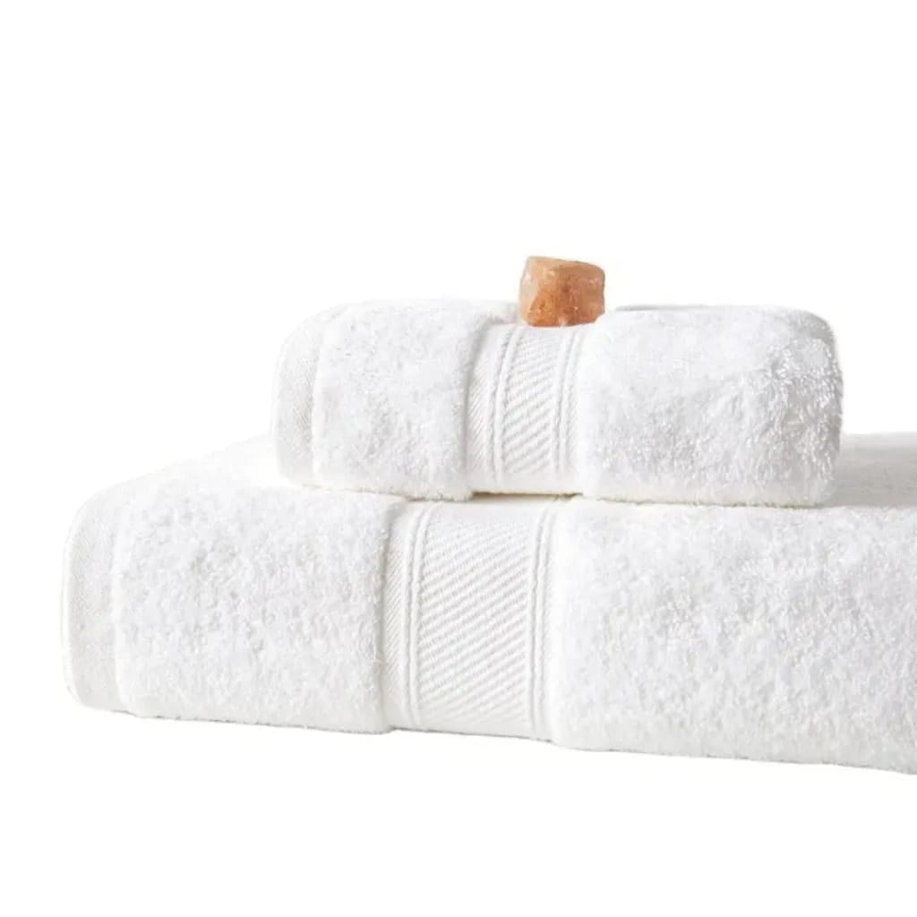 Hotel Towel Collection: How Hotels Choose Comfort, Cost & Care 4 hotel-towel-collection-made-from-high-quality-cotton-fabric