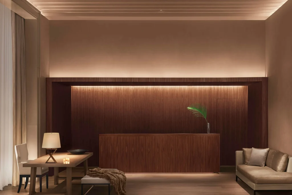 Custom vs Standard Hotel Furniture: Which Is Better for Your Project? 4 Custom vs Standard Hotel Furniture2